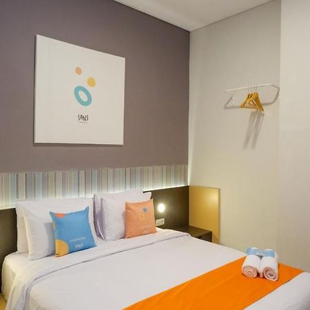 Sans Hotel Good Wish Semarang Jomblang Eksteriør billede